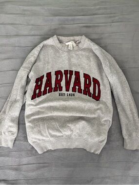 H&M Oversized Gray Crewneck Sweatshirt with Red Harvard Arch
